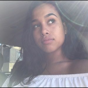 Meet your Posher, Sosefina